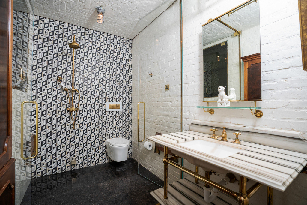 856 Hinman Avenue - Photo 8