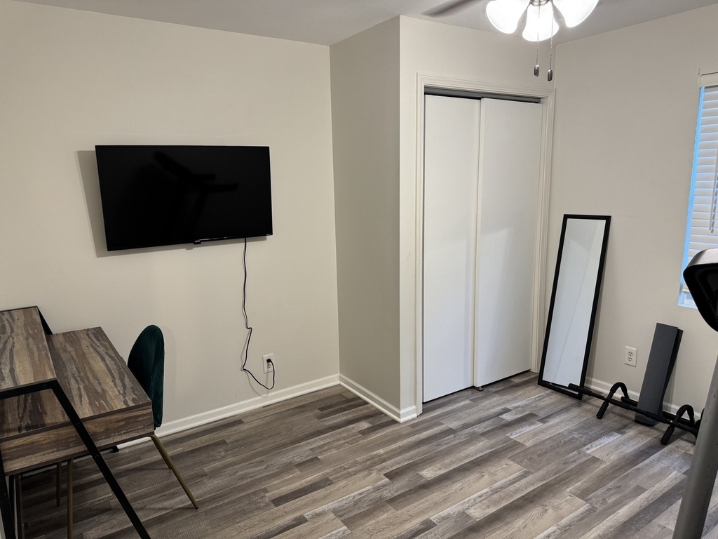 2524 W 109th Place - Photo 9