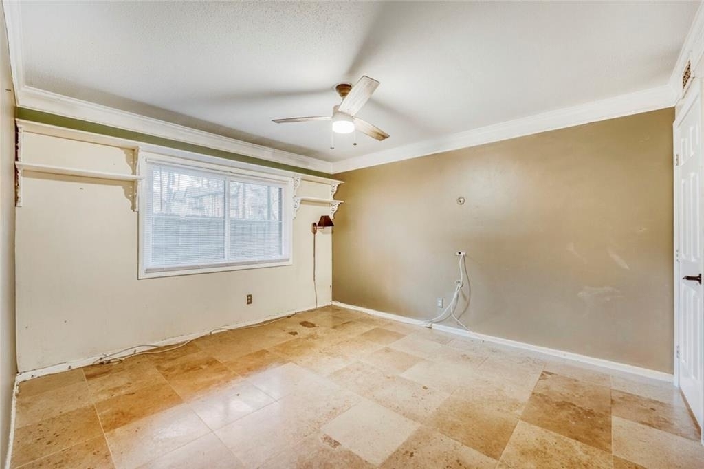 6851 Roswell Road - Photo 7