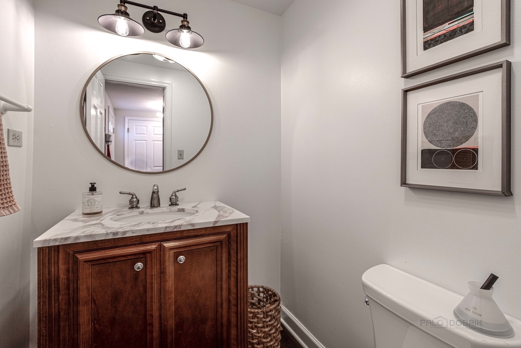 15 E North Avenue - Photo 4