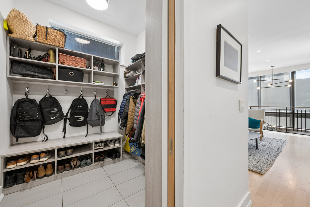 5945 N Magnolia Avenue - Photo 5