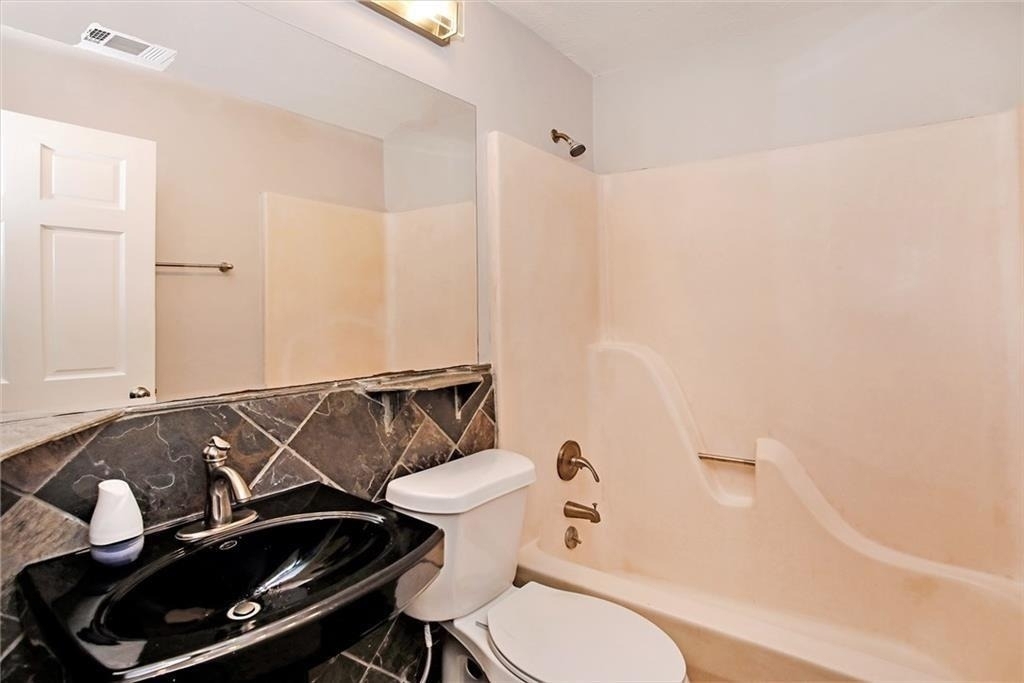 5345 Sugar Ridge Drive - Photo 11