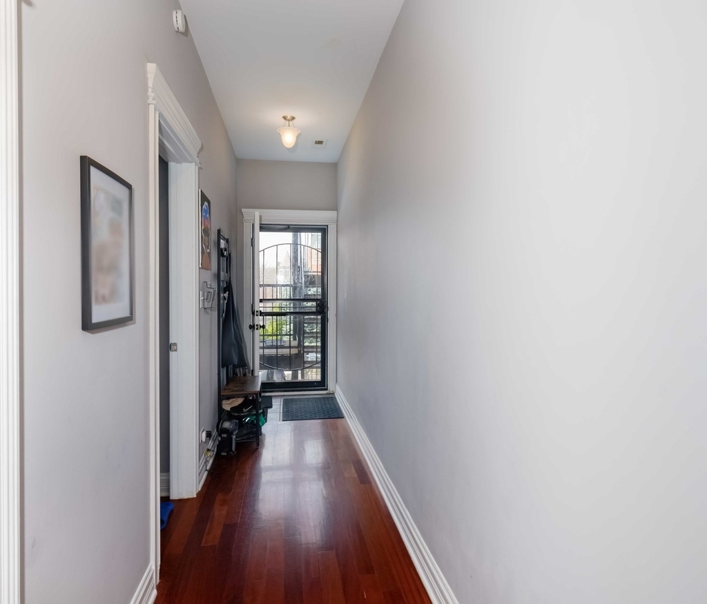 4412 S Indiana Avenue - Photo 14