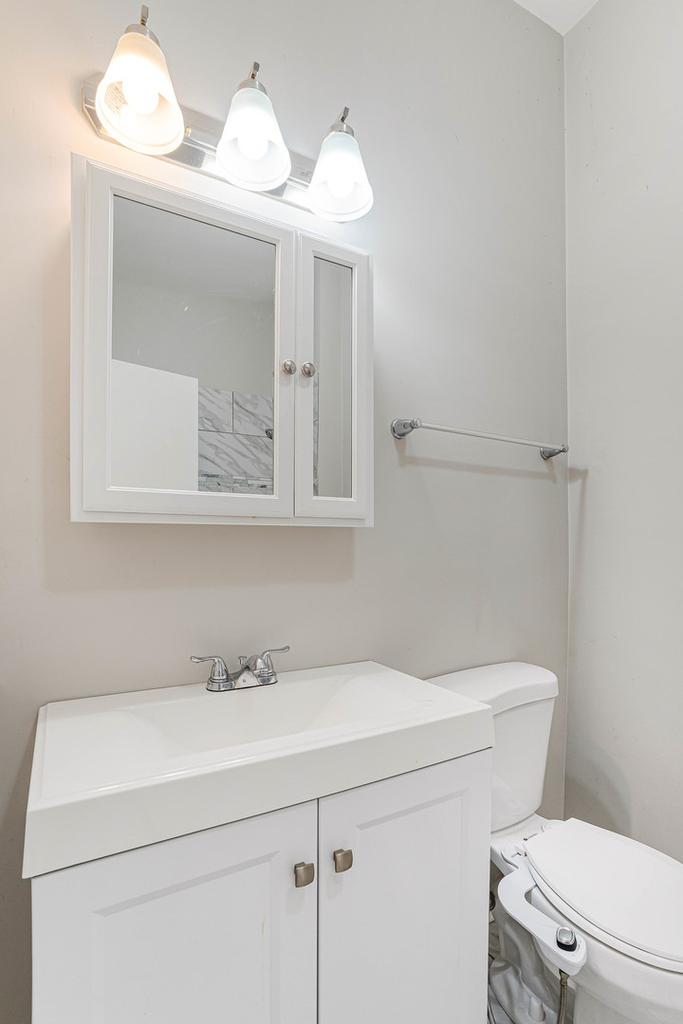 6438 S Eberhart Avenue - Photo 13