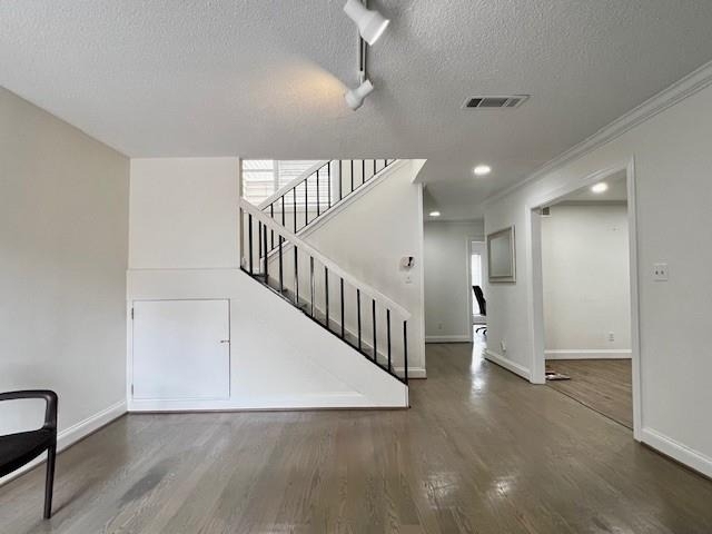 698 Serramonte Drive - Photo 6
