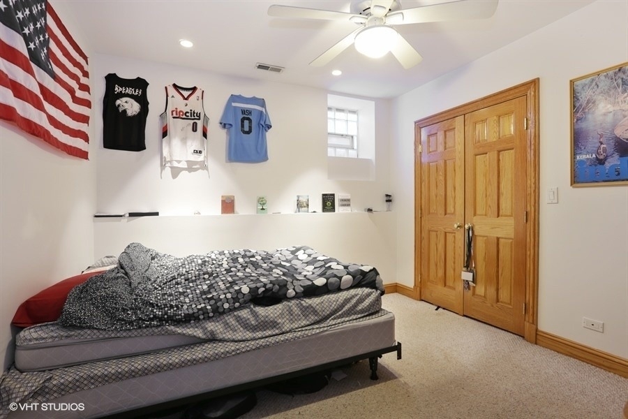 1415 W Barry Avenue - Photo 8