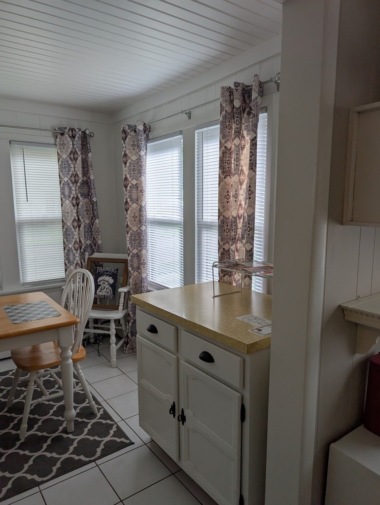 221 W Center Street - Photo 11