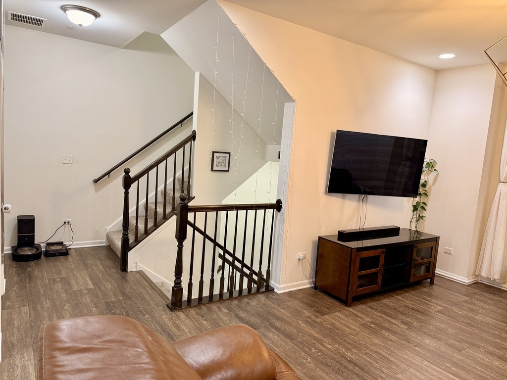 2995 Madison Drive - Photo 3