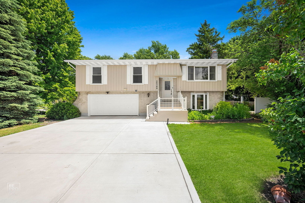 20589 N Horatio Boulevard - Photo 0