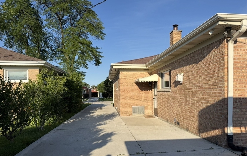 4528 Grace Street - Photo 14