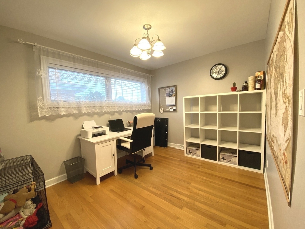 4528 Grace Street - Photo 9