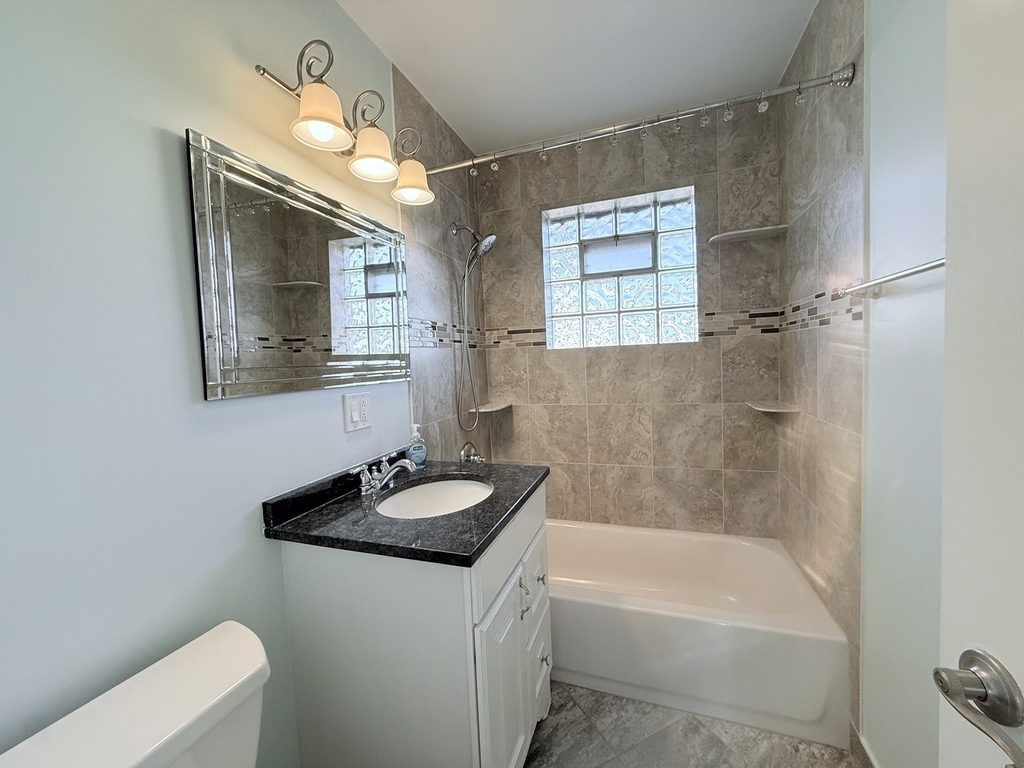 4528 Grace Street - Photo 31