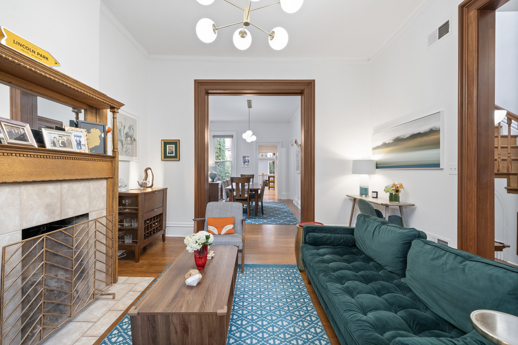2110 N Dayton Street - Photo 6