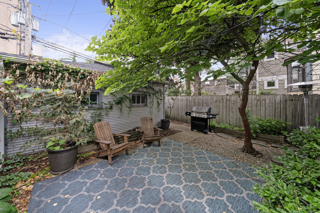 2110 N Dayton Street - Photo 25