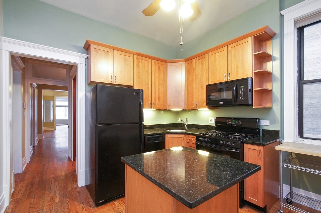 4240 N Ashland Avenue - Photo 4