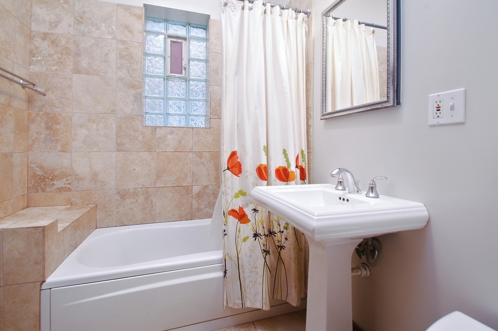 4240 N Ashland Avenue - Photo 7