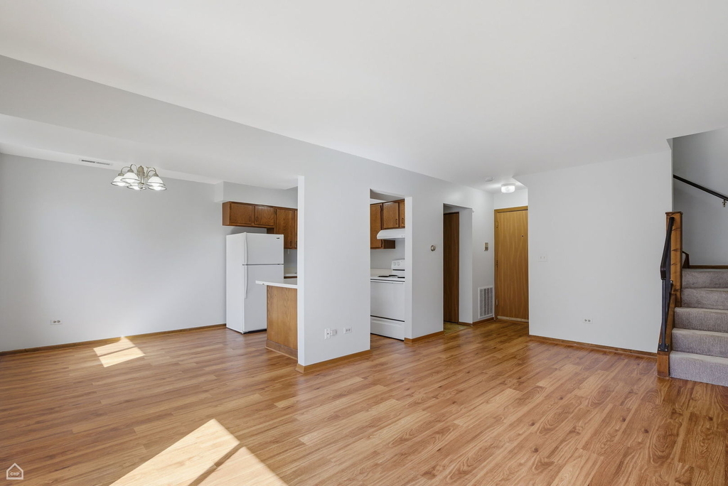 187 Uteg Street - Photo 4