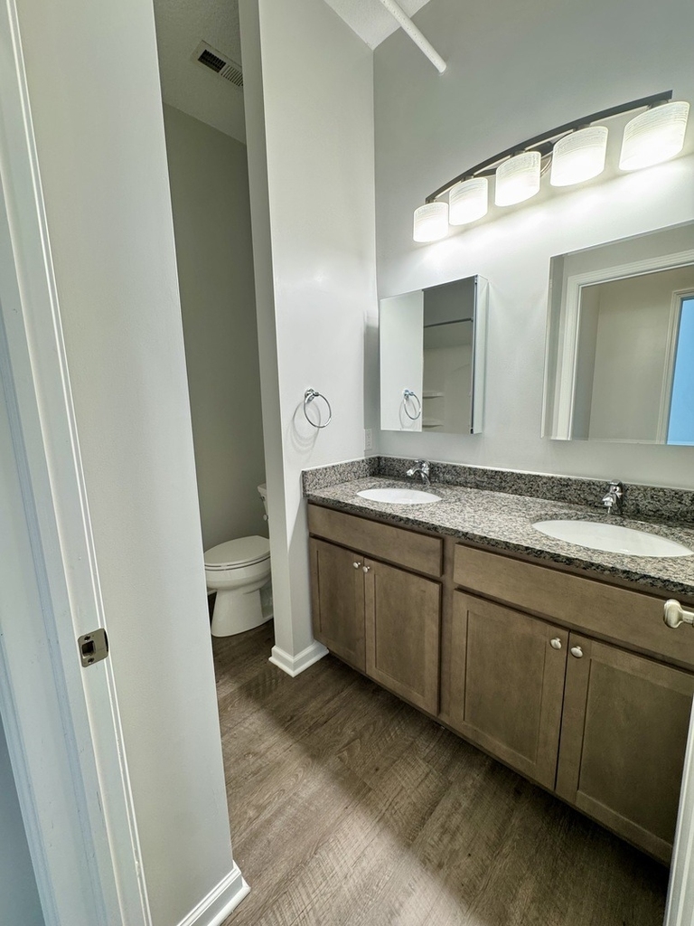 313 20th Street - Photo 7