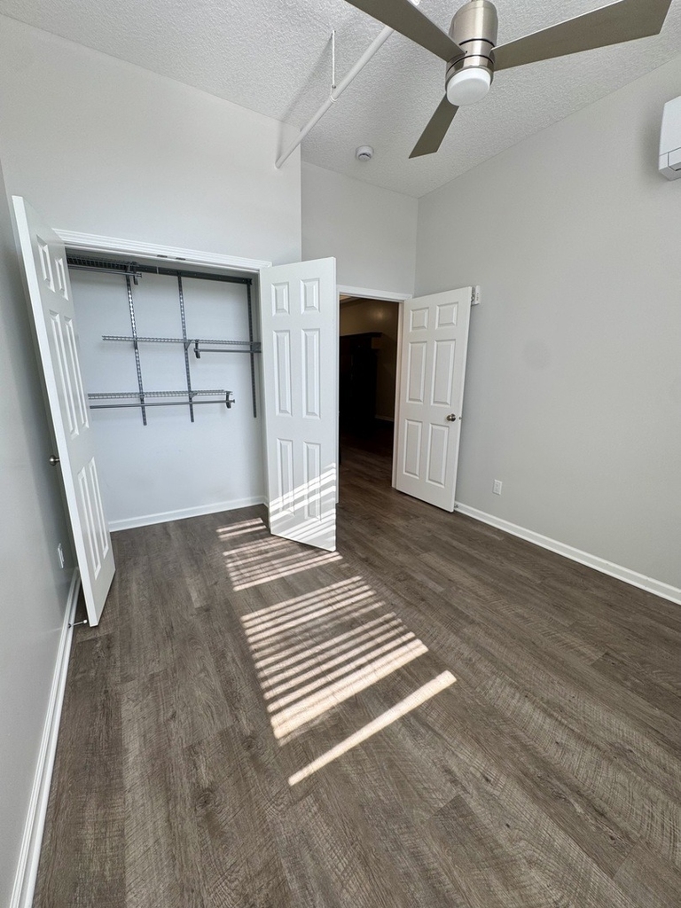 313 20th Street - Photo 10