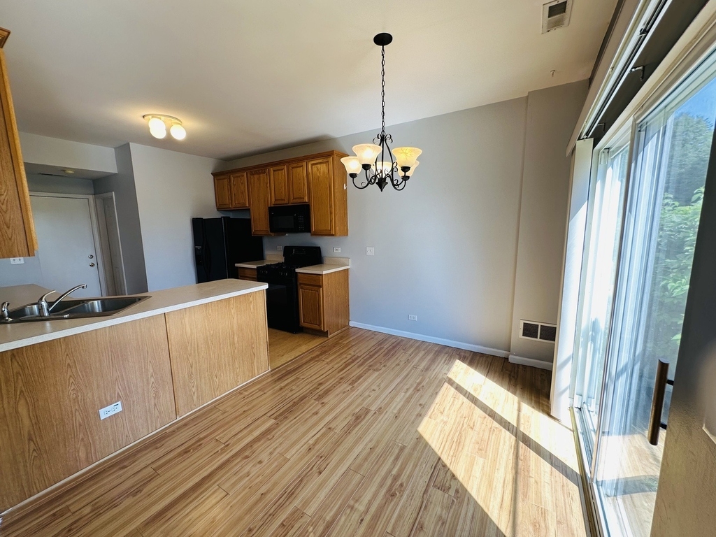 4121 Blackstone Drive - Photo 6