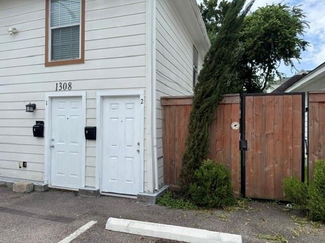 1308 Genova Street - Photo 16
