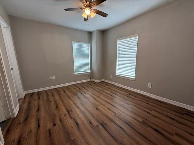 1308 Genova Street - Photo 3