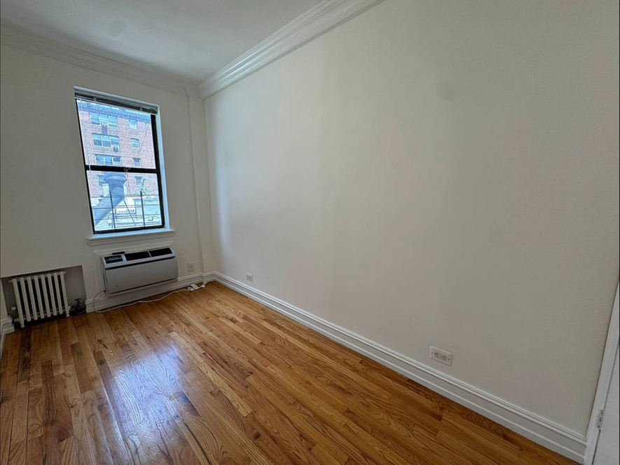1680 York Avenue - Photo 1