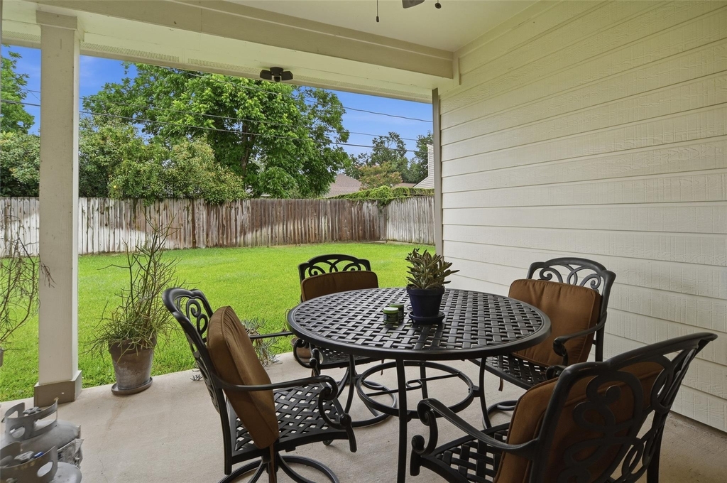 1427 Scharpe Street - Photo 34