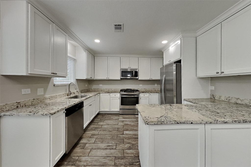 2603 Hidden Garden Drive - Photo 4