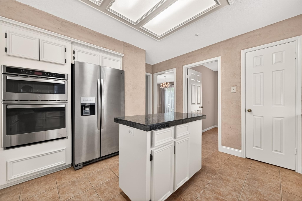 4506 Warwick Drive - Photo 8