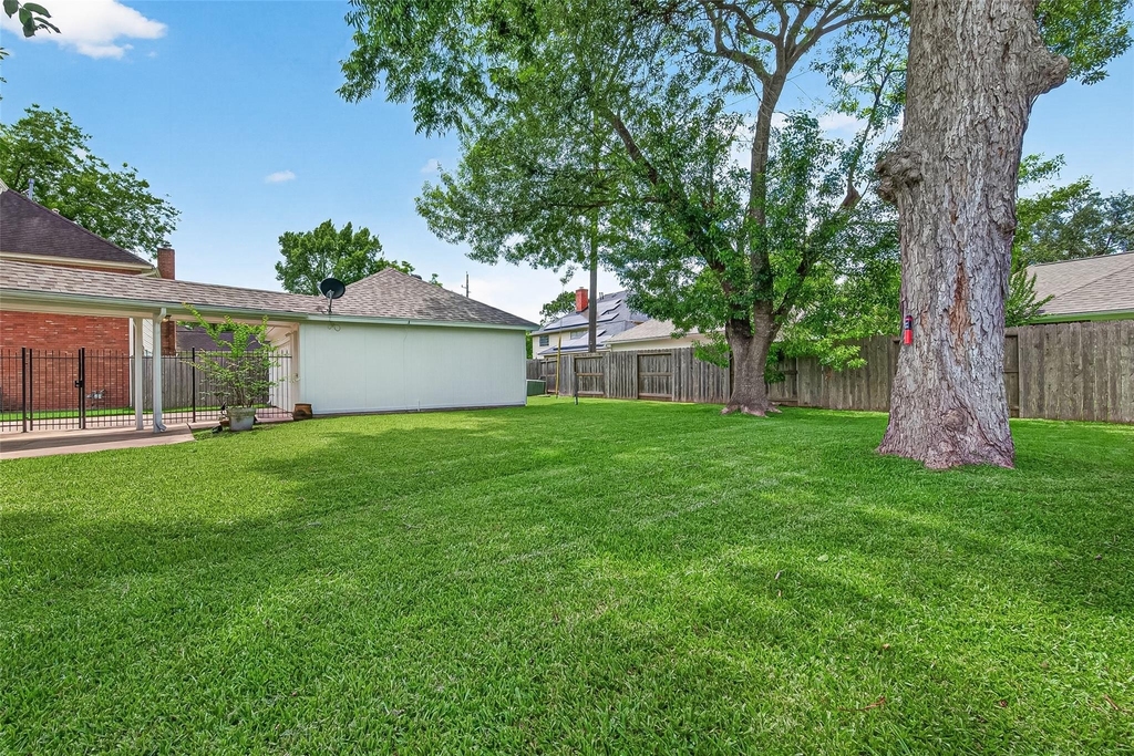 4506 Warwick Drive - Photo 30