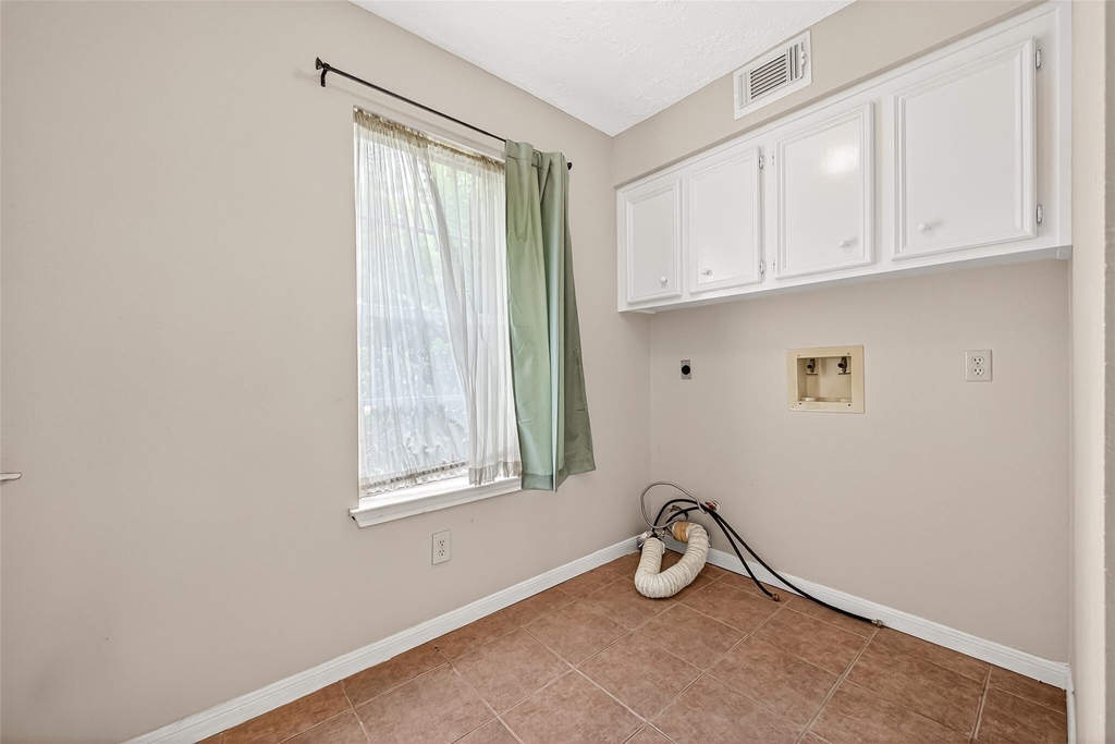 4506 Warwick Drive - Photo 12