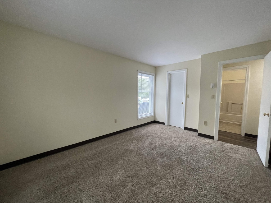 167 Eastern - Photo 22