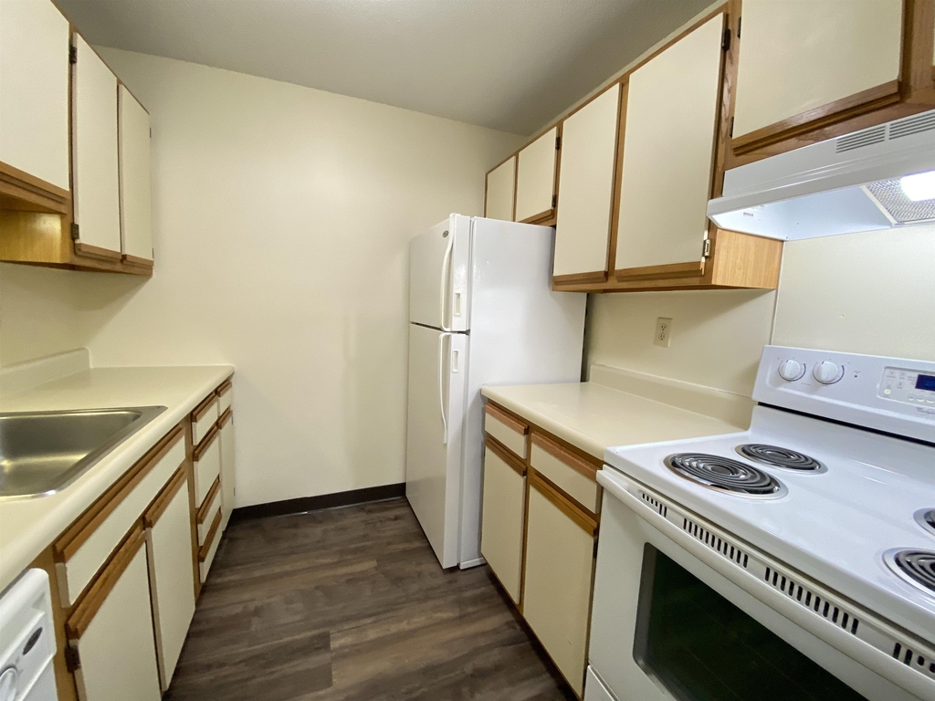 167 Eastern - Photo 7