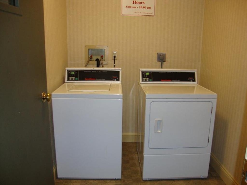 167 Eastern - Photo 31