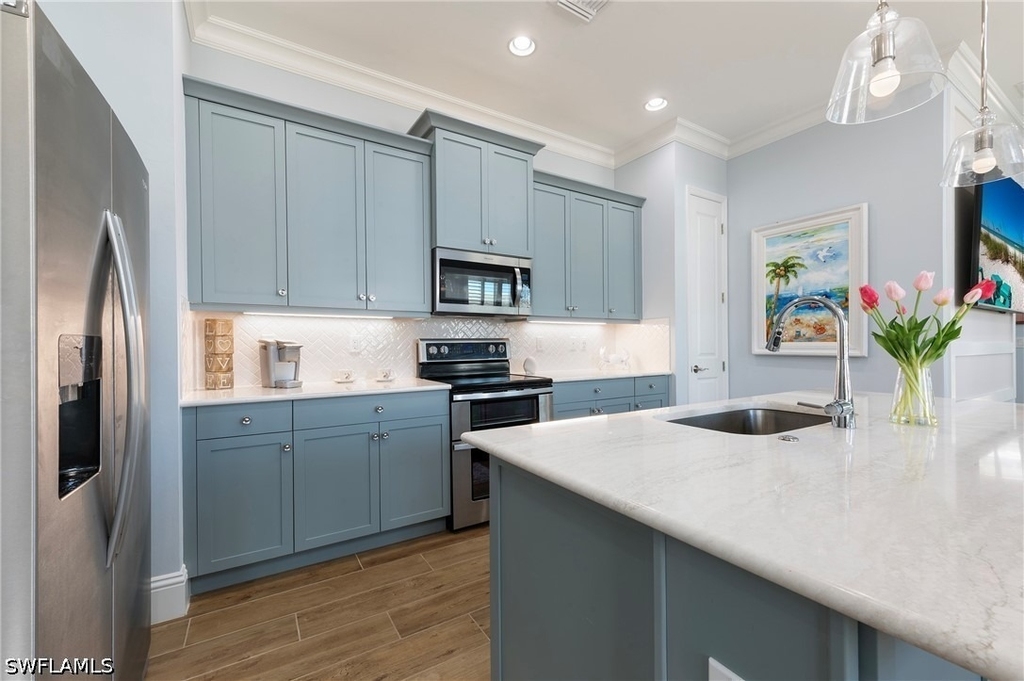 7270 Saona Court - Photo 5