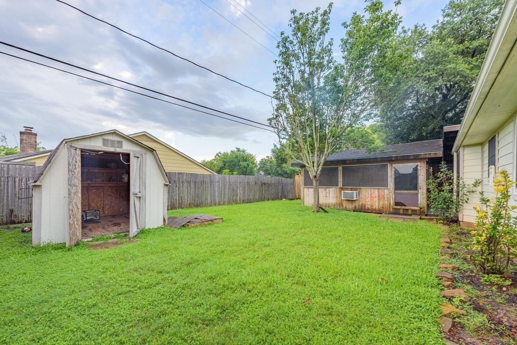 3503 Riverside Drive - Photo 25