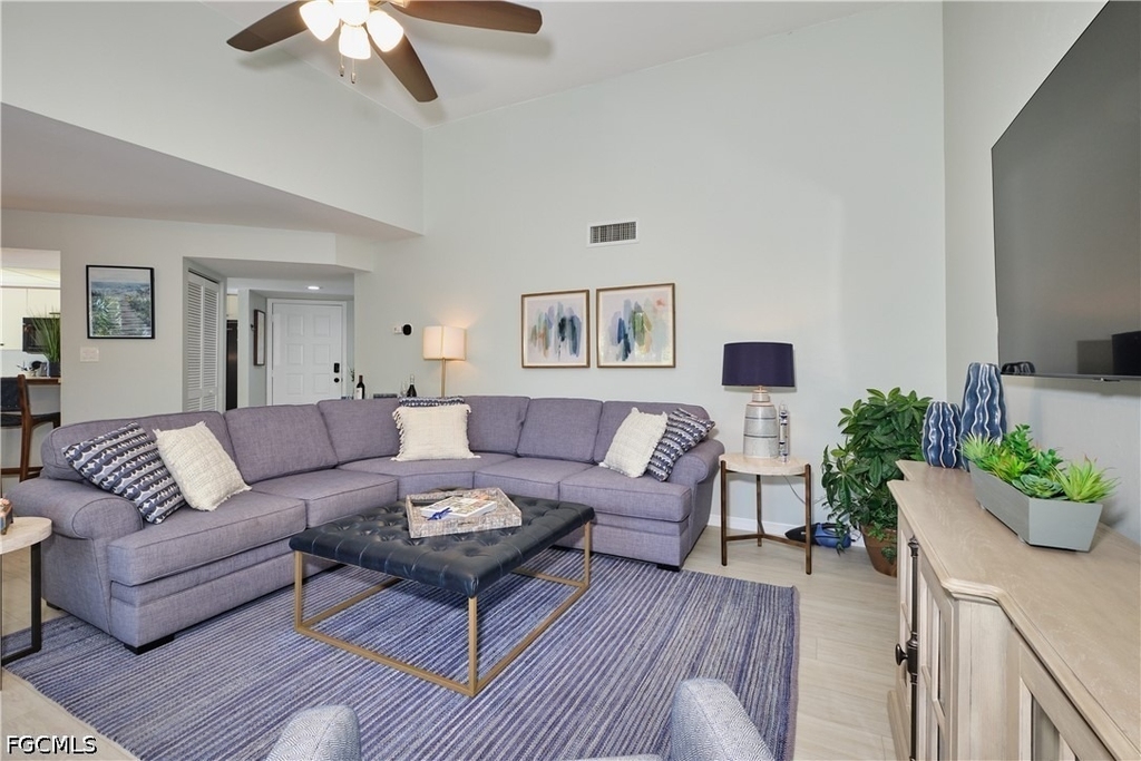 15121 Bagpipe Way - Photo 6