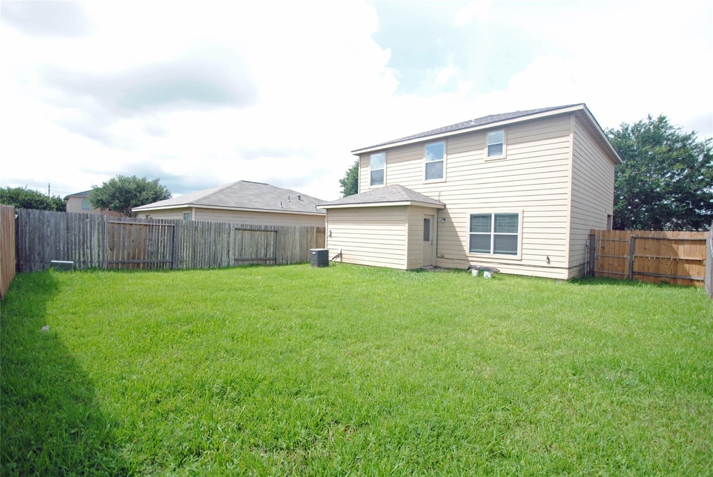 6923 Waterlilly View Lane - Photo 14