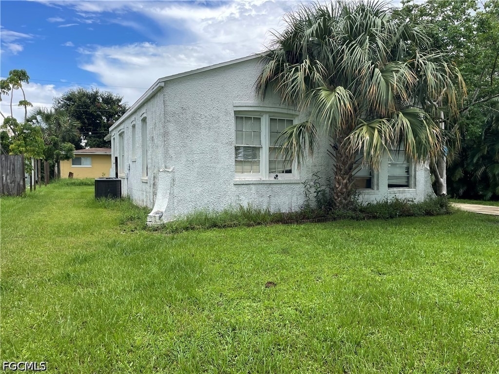 3835 Lake Street - Photo 0