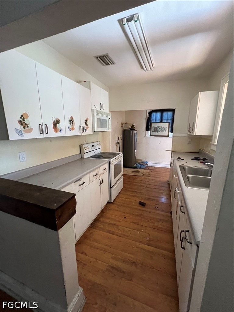 3835 Lake Street - Photo 1
