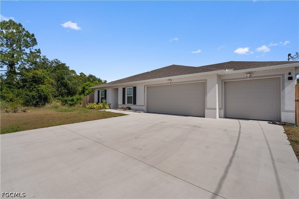 2706 9th Street Sw - Photo 2