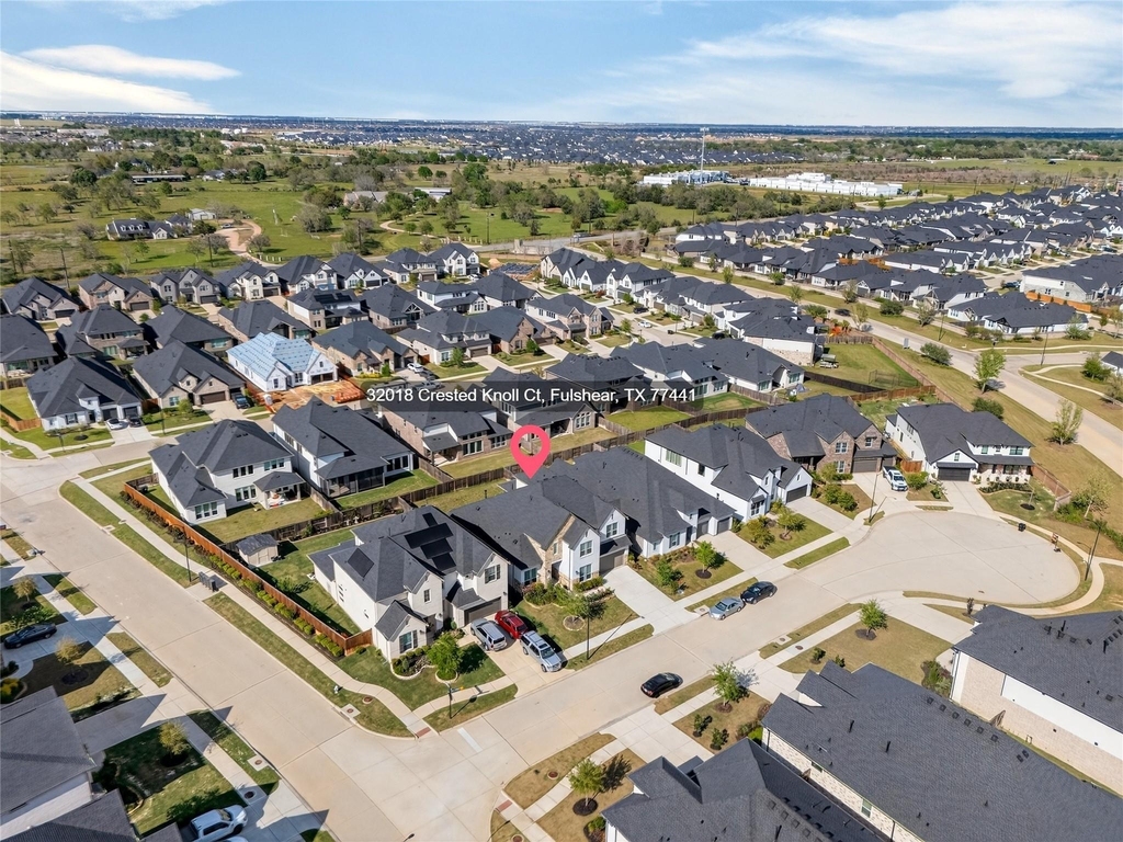 32018 Crested Knoll Court - Photo 5