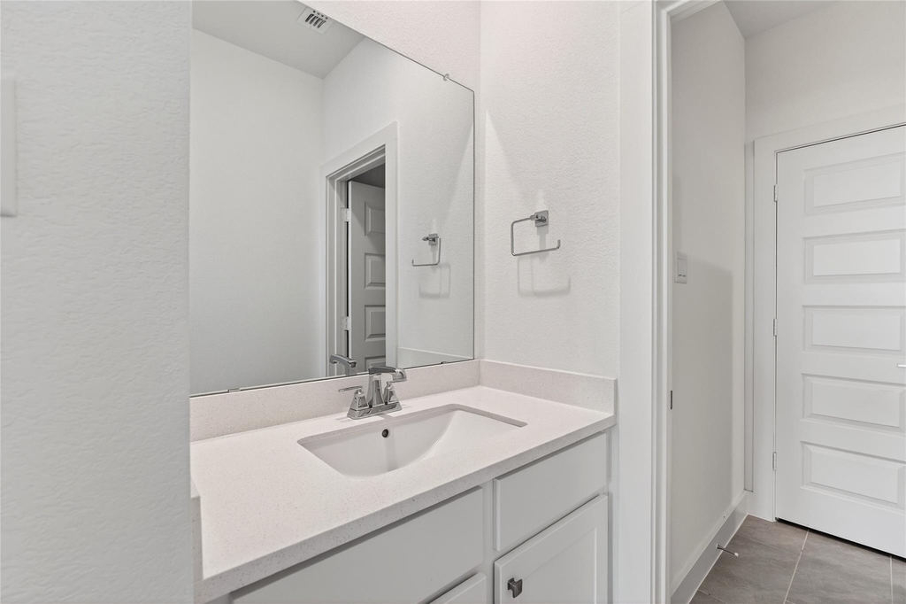 32018 Crested Knoll Court - Photo 36