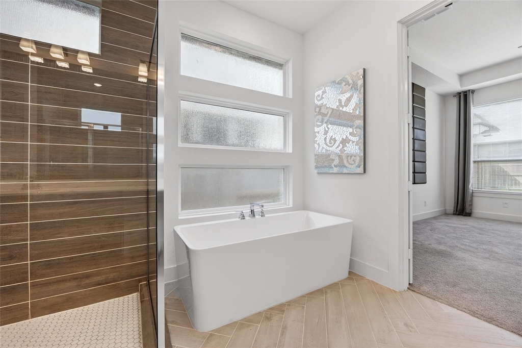 32018 Crested Knoll Court - Photo 24