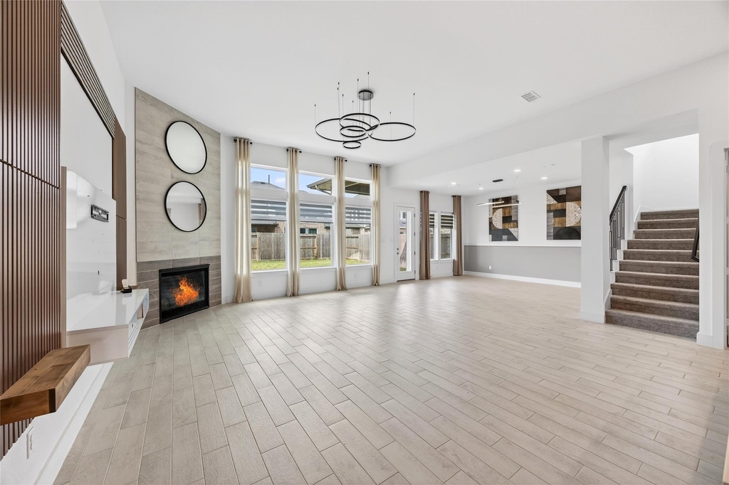 32018 Crested Knoll Court - Photo 9