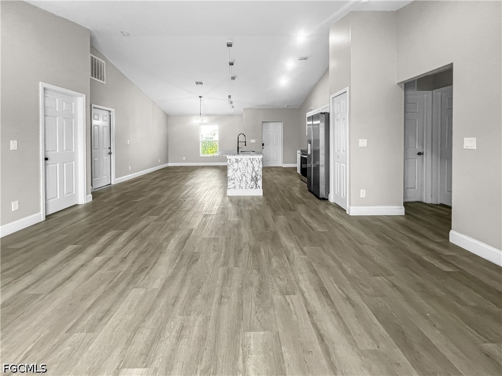 3309 10th Street W - Photo 11