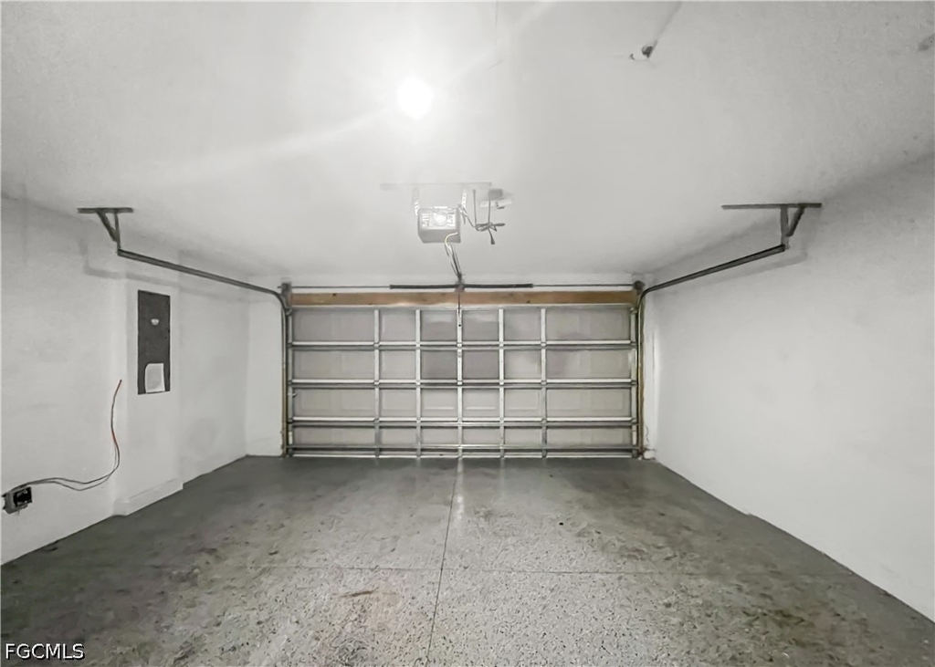 3309 10th Street W - Photo 31