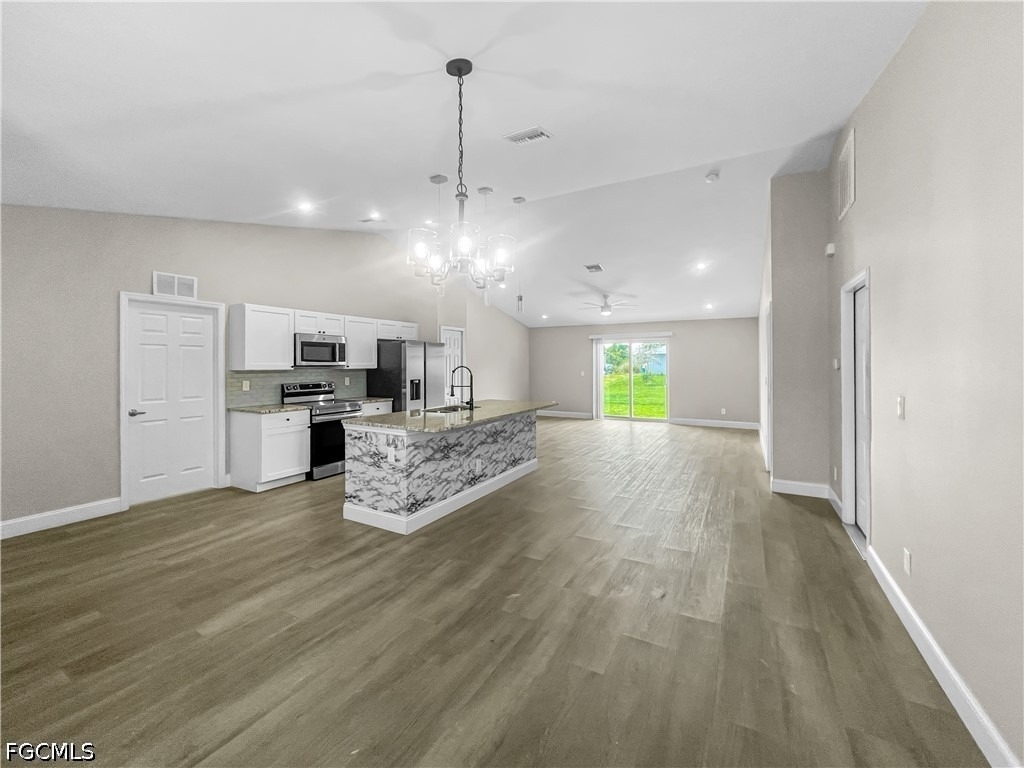 3309 10th Street W - Photo 6