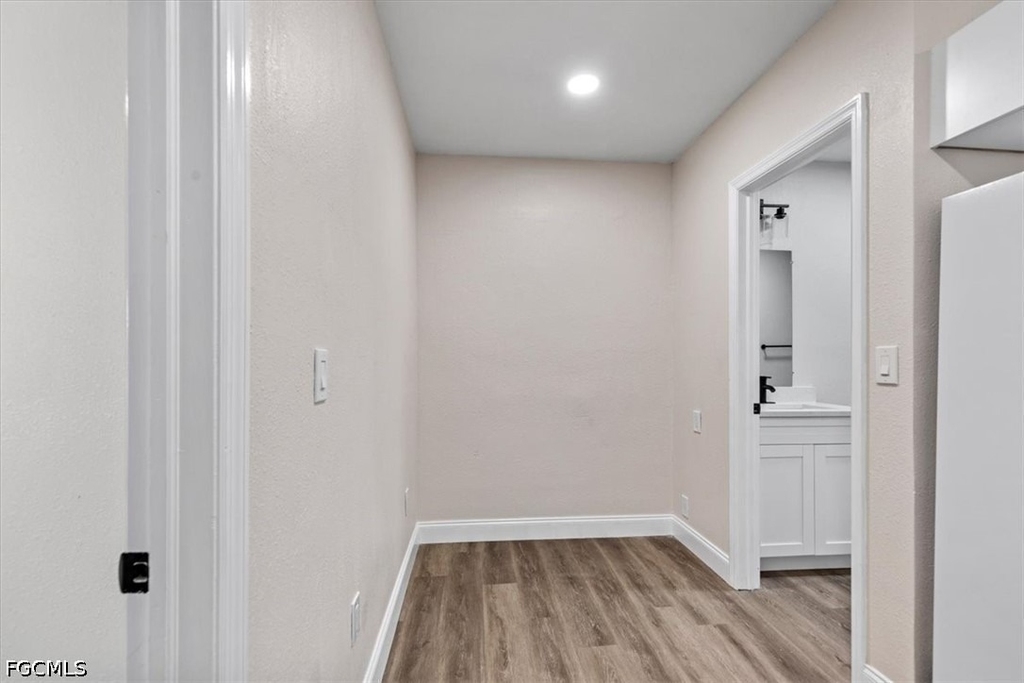 2570 Charleston Park Drive - Photo 4